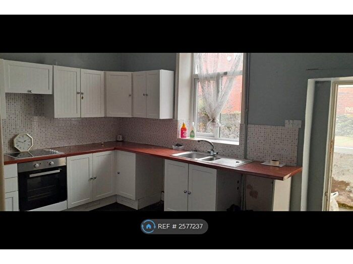 2 Bedroom Terraced House To Rent In Cattle St, Blackburn, BB6