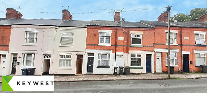3 Bedroom Terraced House To Rent In Pope Street, Leicester, LE2