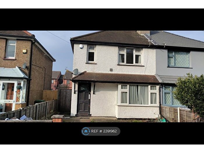 3 Bedroom Semi-Detached House To Rent In Croft Close, Harlington, Hayes, UB3