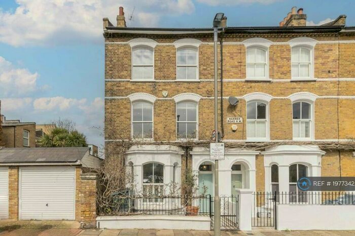 4 Bedroom End Of Terrace House To Rent In Nansen Road, London, SW11