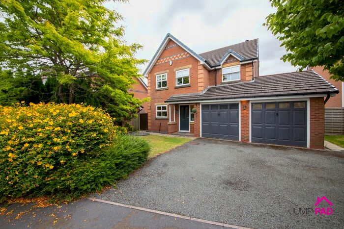 4 Bedroom Detached House For Sale In Banastre Drive, Newton-Le-Willows, WA12