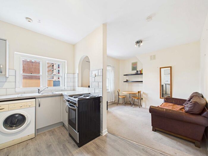 1 Bedroom Flat To Rent In Weston Street, London Bridge, SE1