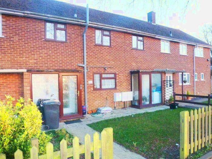 3 Bedroom House To Rent In Adeyfield Road, Hemel Hempstead, HP2