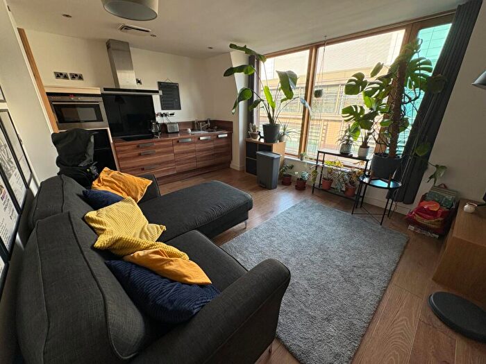 1 Bedroom Flat To Rent In I Quarter, Blonk Street, Sheffield, S3