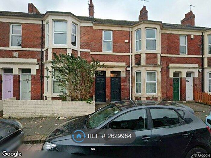2 Bedroom Flat To Rent In Helmsley Road, Newcastle Upon Tyne, NE2