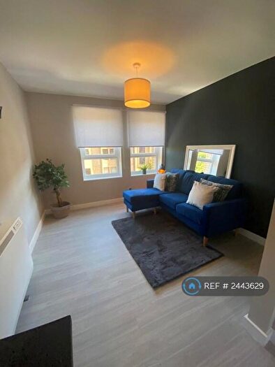 1 Bedroom Flat To Rent In Lumsden Street, Glasgow, G3