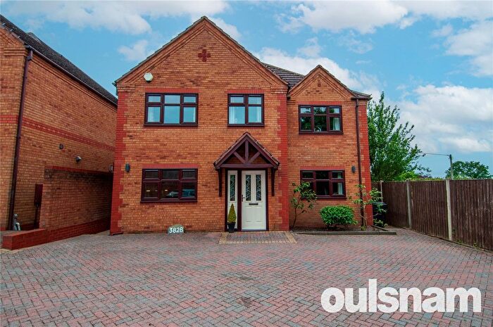 4 Bedroom Detached House To Rent In Birmingham Road, Lickey End, Bromsgrove, Worcestershire, B61