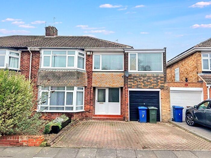 4 Bedroom Semi-Detached House To Rent In Glamis Avenue, North Gosforth, Newcastle Upon Tyne, NE3