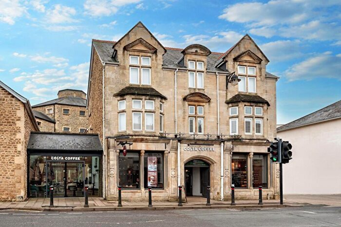 2 Bedroom Apartment For Sale In The Old Gaol, Abingdon, OX14