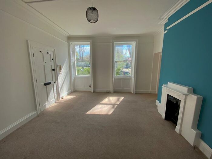 1 Bedroom Flat To Rent In High Street, London, N8