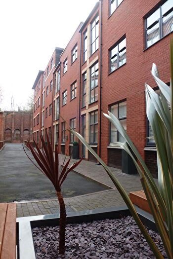 2 Bedroom Flat To Rent In Mint Drive, Hockley, Birmingham, B18