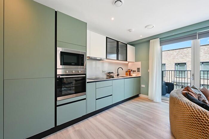 1 Bedroom Flat For Sale In Clarke Court, London, SE17