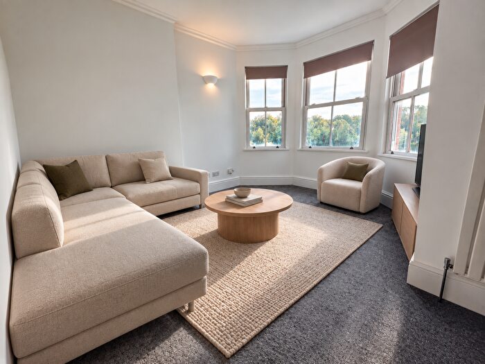 2 Bedroom Apartment To Rent In Second Avenue, Sherwood Rise, Nottingham, NG7