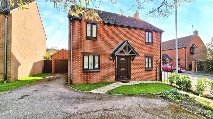 4 Bedroom Detached House For Sale In Tocker Gardens, Warfield, Bracknell, Berkshire, RG42