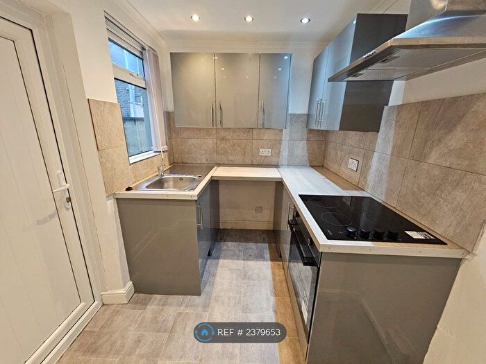 3 Bedroom Terraced House To Rent In Admiral Street, Burnley, BB10