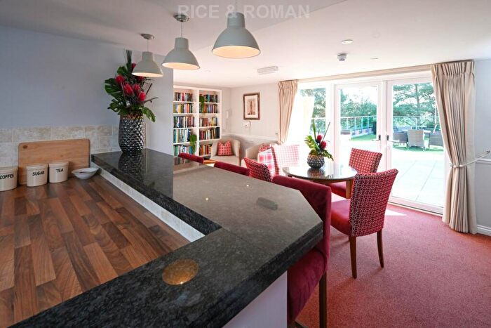 2 Bedroom Retirement Property For Sale In Stokes Lodge, Park Lane, GU15
