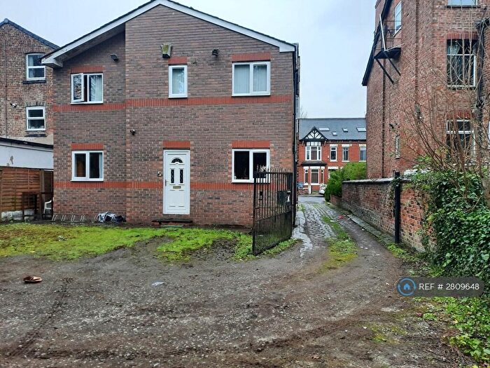 4 Bedroom Semi Detached House To Rent In Granville Road, Manchester, M14