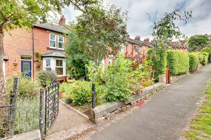 2 Bedroom Terraced House For Sale In Derwent Gardens, Low Fell, NE9