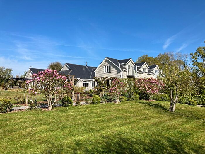 5 Bedroom Detached House For Sale In Five Oaks, Billingshurst, RH14