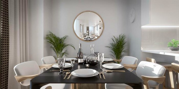 1 Bedroom Flat For Sale In Broadway, Salford, Manchester, M20