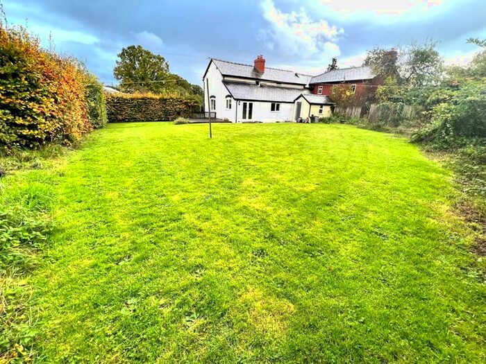 3 Bedroom Semi-Detached House To Rent In Kinnersley, Hereford, HR3