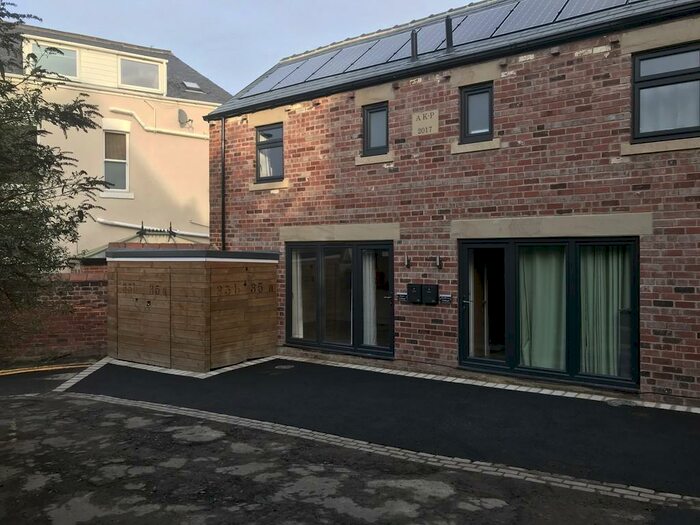 1 Bedroom Semi-Detached House To Rent In Chatsworth Place, Harrogate, HG1