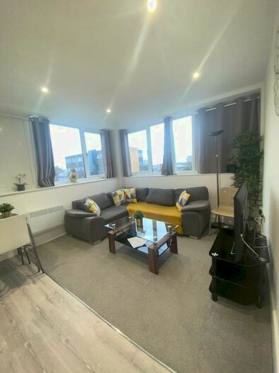 2 Bedroom Flat To Rent In Norfolk Street, North Shields, NE30