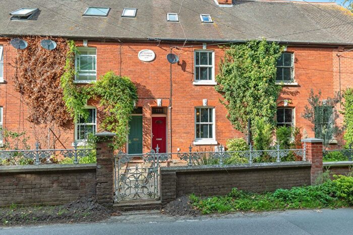 2 Bedroom Terraced House For Sale In Horsham Lane, Upchurch, Gillingham, ME8