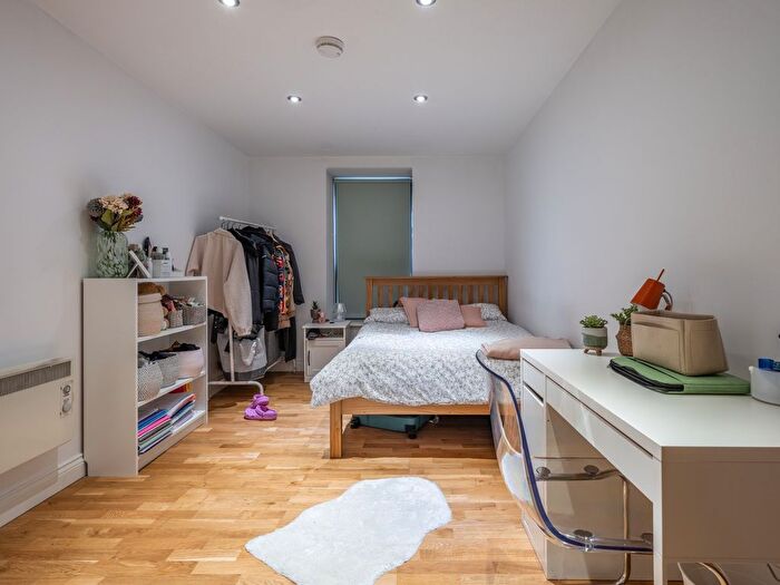1 Bedroom Flat To Rent In Falconar House, Newcastle Upon Tyne, Tyne And Wear, NE1