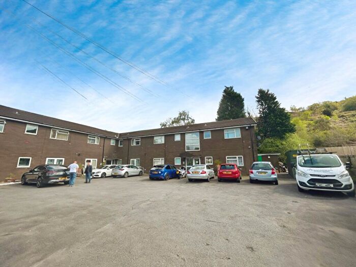 1 Bedroom Property To Rent In Curwen Close, Pontrhydyfen, SA12