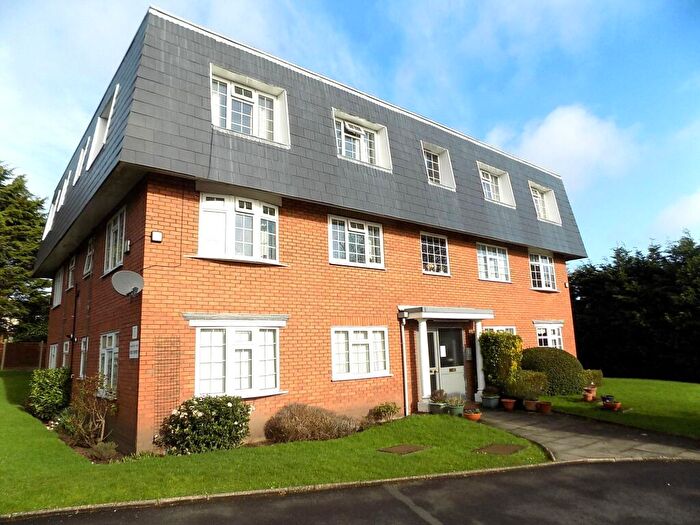 1 Bedroom Apartment To Rent In Hillside Court, Liverpool, L25