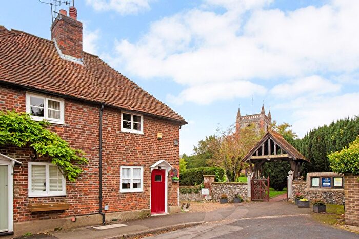 2 Bedroom Cottage For Sale In Church Street, Shoreham, TN14