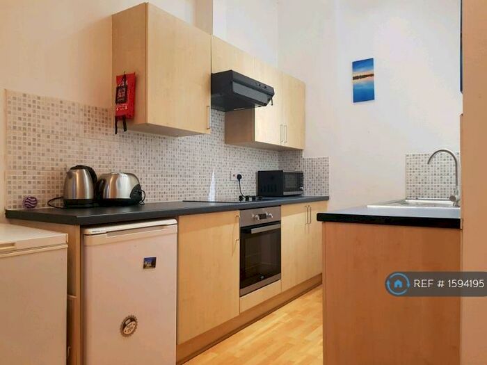 1 Bedroom Flat To Rent In Westfield Street, Edinburgh, EH11