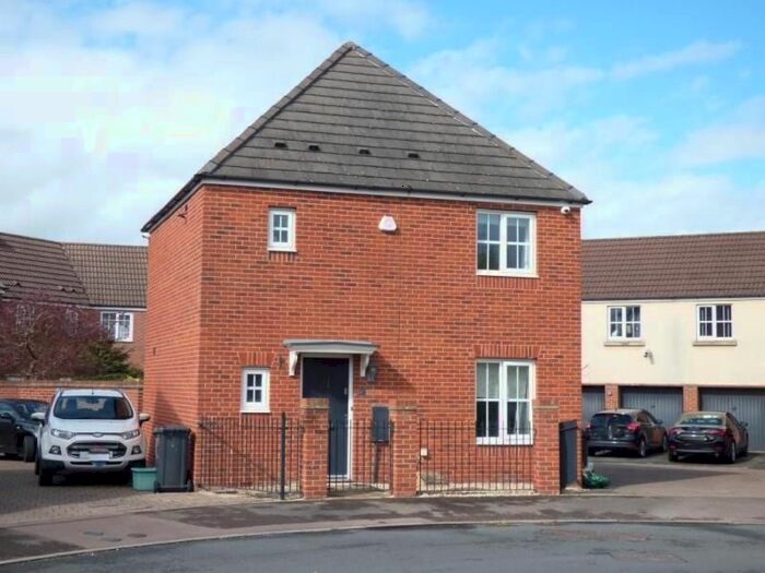 3 Bedroom Detached House To Rent In Lyneham Drive, Quedgeley, Gloucester, GL2