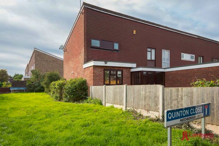 3 Bedroom Property To Rent In Quinton Close, Redditch, B98