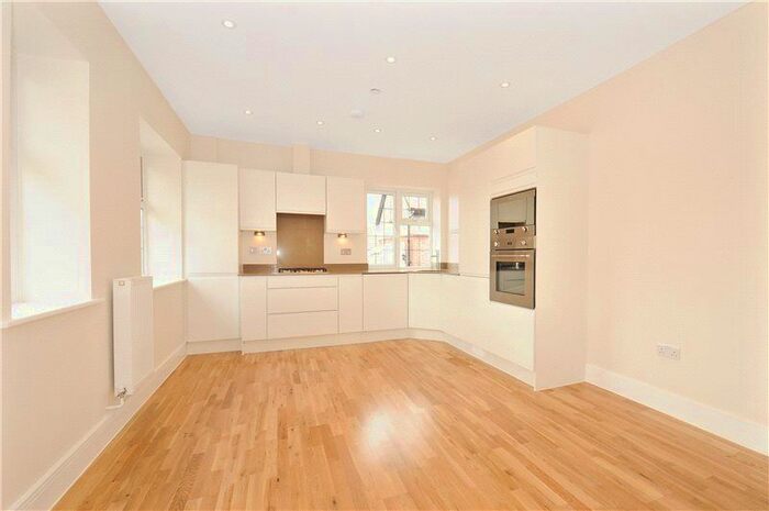 1 Bedroom Flat To Rent In St Johns Road, Tunbridge Wells, Kent, TN4