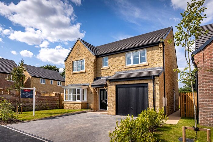 4 Bedroom Detached House For Sale In Clayton Drive, Snaith, Goole, DN14