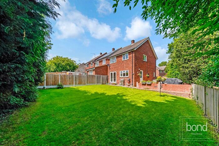 3 Bedroom End Of Terrace House For Sale In Millfields, Danbury, Chelmsford, CM3