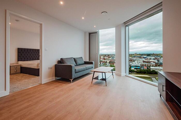 1 Bedroom Apartment To Rent In Tower C Victoria Riverside, Manchester, M4