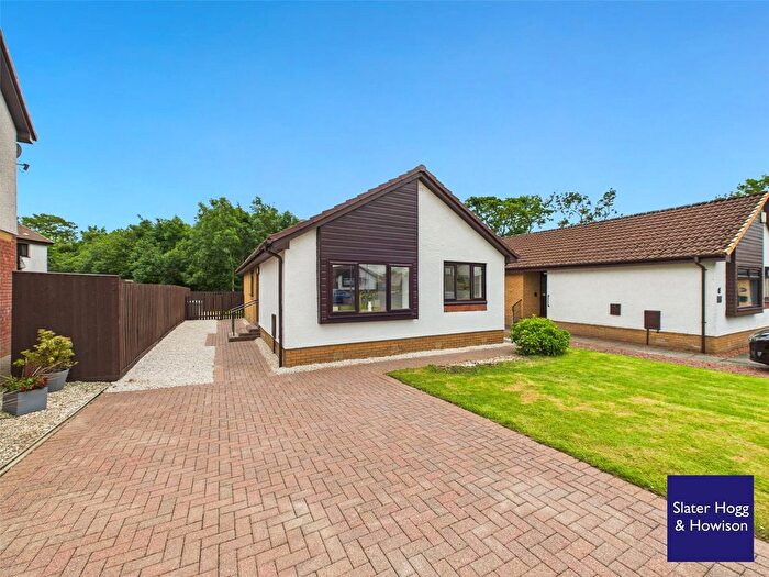3 Bedroom Bungalow For Sale In Moorfoot Gardens, East Kilbride, Glasgow, South Lanarkshire, G75