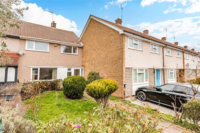 3 Bedroom Terraced House For Sale In Long Riding, Basildon, Essex, SS14