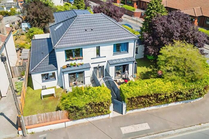 10 Bedroom Block Of Apartments For Sale In Lodge Causeway, Fishponds, Bristol, BS16