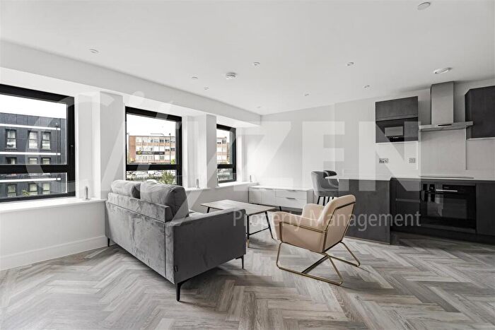 1 Bedroom Flat To Rent In C Cockfosters Road, London, EN4