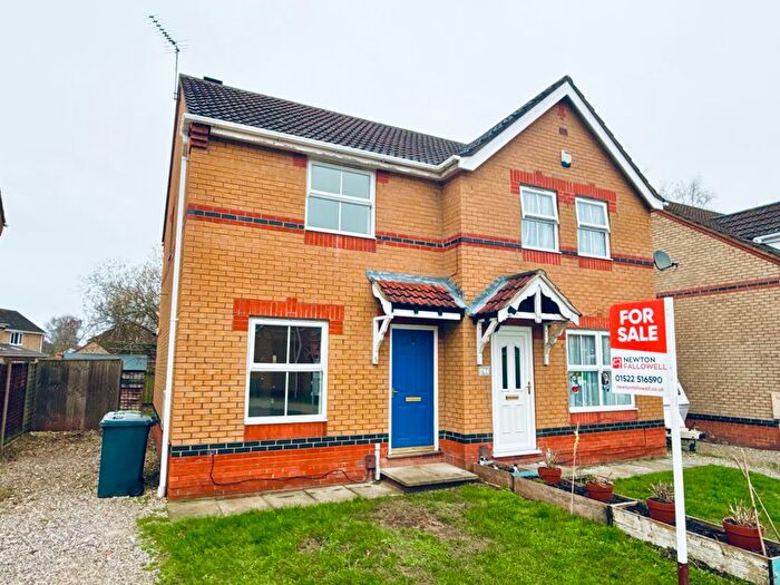 2 Bedroom Semi-Detached House For Sale In Baker Crescent, Doddington Park, Lincoln, LN6