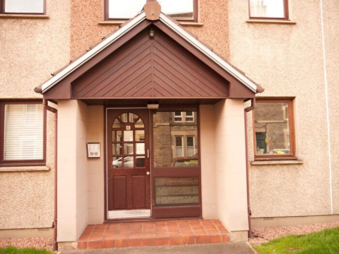 2 Bedroom Flat To Rent In Elliot Street, Easter Road, Edinburgh, EH7