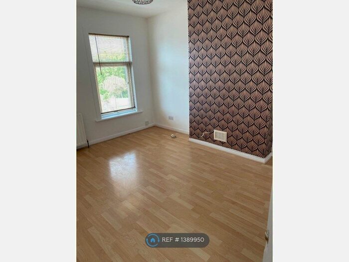 2 Bedroom Flat To Rent In Goodmayes, Ilford, IG3