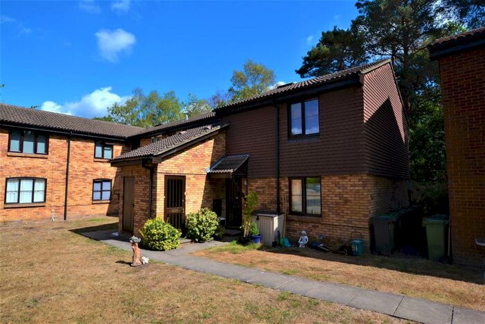 1 Bedroom House To Rent In Habershon Drive, Frimley, Camberley, GU16