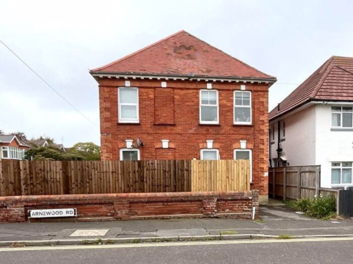 2 Bedroom Flat For Sale In Paisley Road, Southbourne, BH6