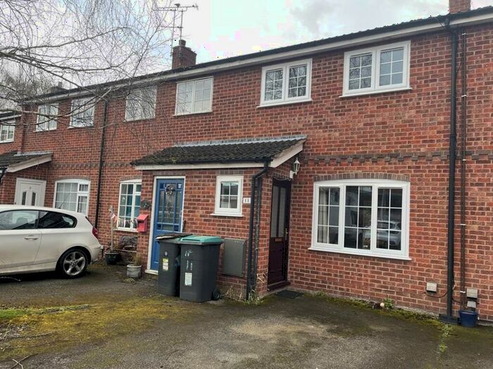 2 Bedroom Terraced House For Sale In Bangor-On-Dee, LL13