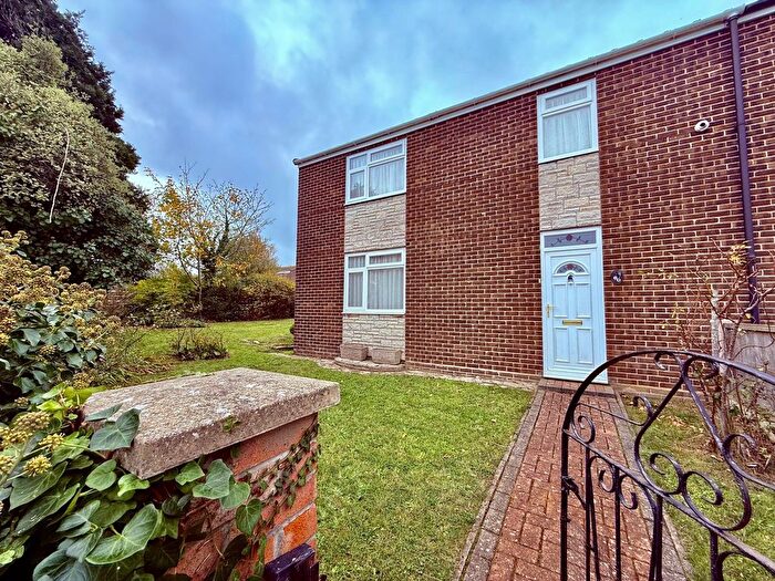 3 Bedroom Semi Detached House For Sale In Faversham, Weymouth, DT4